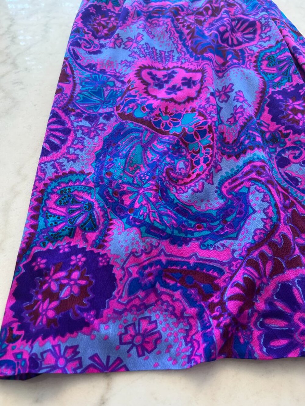 Hawaii Nei Beautiful Authentic Hawaian Dress - Picture 10 of 13